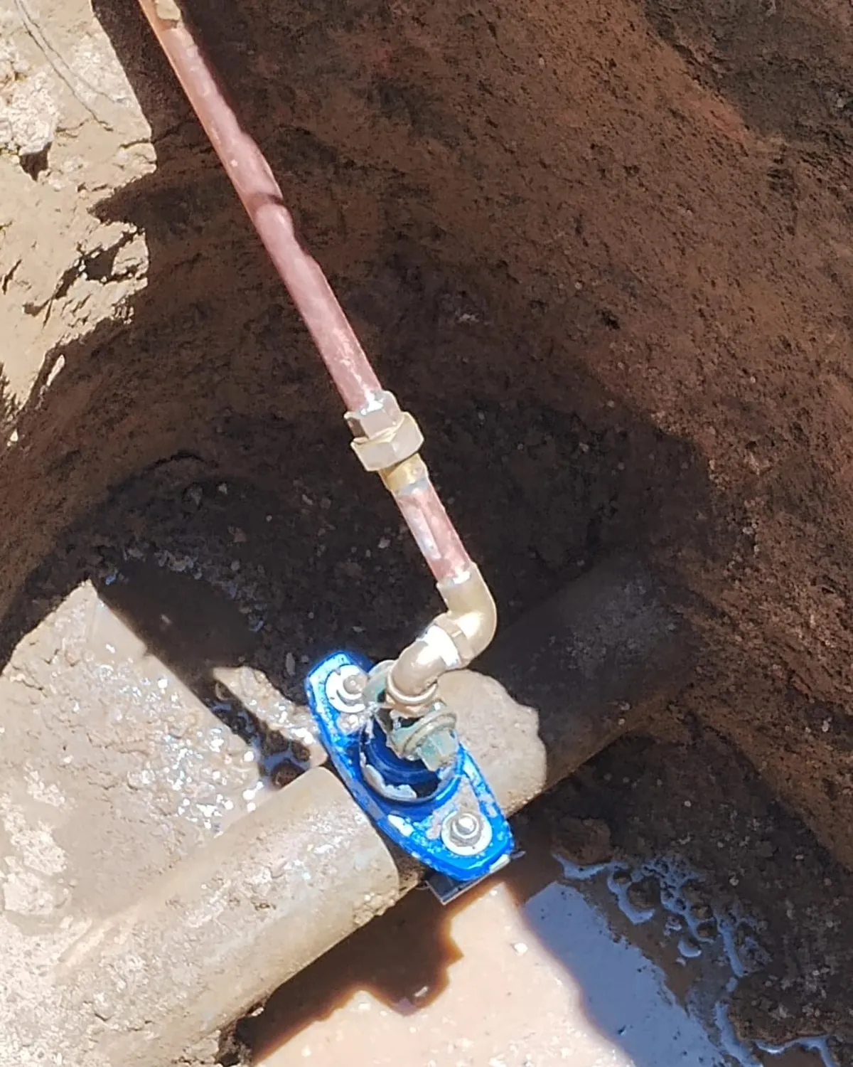Empalme de agua potable con medidor, foto 1 de 4