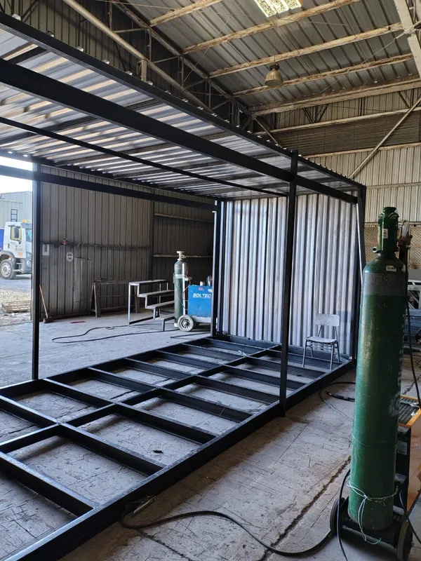 Fabricación de contenedores, foto 3 de 3